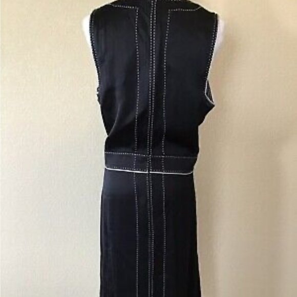 ⭐️Host Pick⭐️ BANANA REPUBLIC little black dress. Asymmetric front hem. - Picture 3 of 8
